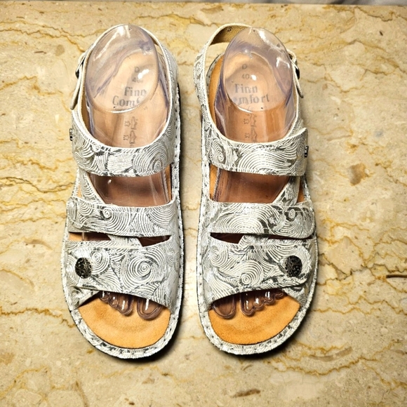 Finn Comfort Womens Silver Metallic Swirl Leather Sandals Size EU 40/US 9-9.5 - Picture 2 of 12